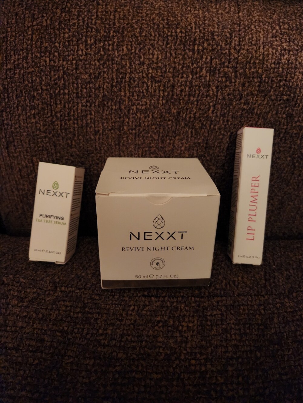 Nexxt Skincare Bundle Night Cream Lip Plumper Tea Tree Serum New